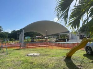 Arco Techo aerodinámico frente a vientos fuertes